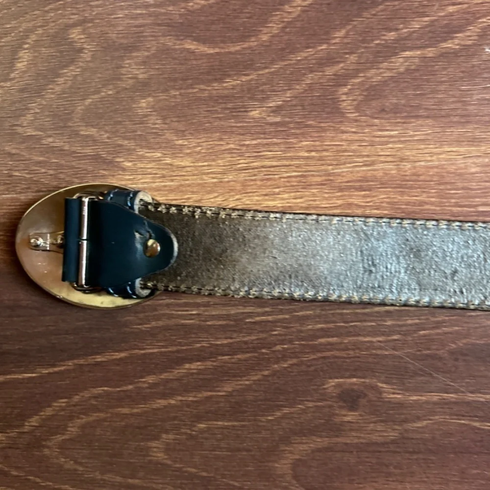 🍁END of YEAR SALE🍁GENUINE Leather Belt Made in Italy size Medium